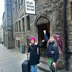  Albergue High Street - Over 18s Only, Backpackers Atmosphere (adults Only)